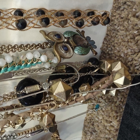 Necklace bundle - Picture 5 of 6